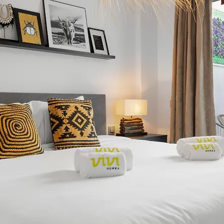 Vivi Homes - Blossom Pool, Gym & Terrace Appartement Benalmádena